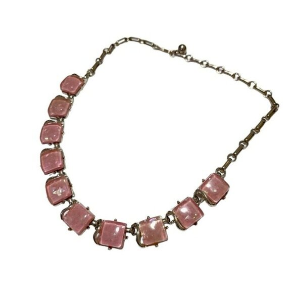 Vintage Pink Square Lucite Choker Necklace - Picture 1 of 3